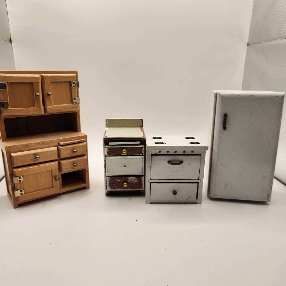 Vintage Miniature Wooden Dollhouse Kitchen Furniture Set Refrigerator Stove 1:12